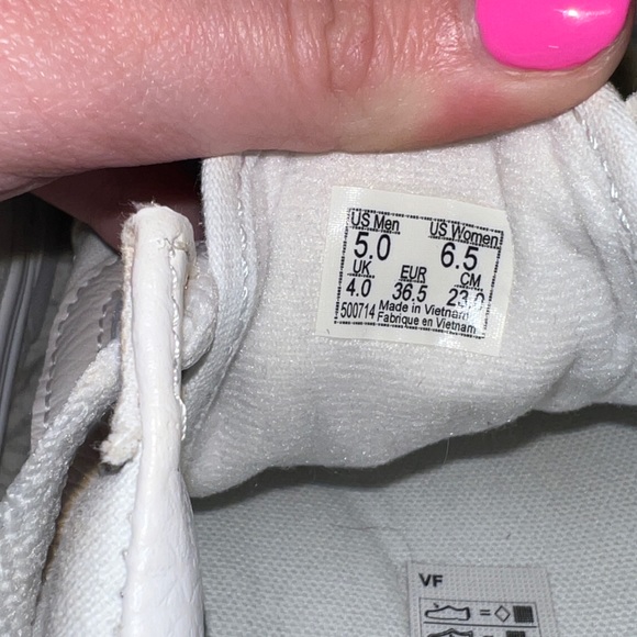Womens Low top Vans - Picture 4 of 5